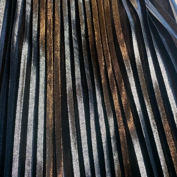 Next Direct - Picture 2 of 7